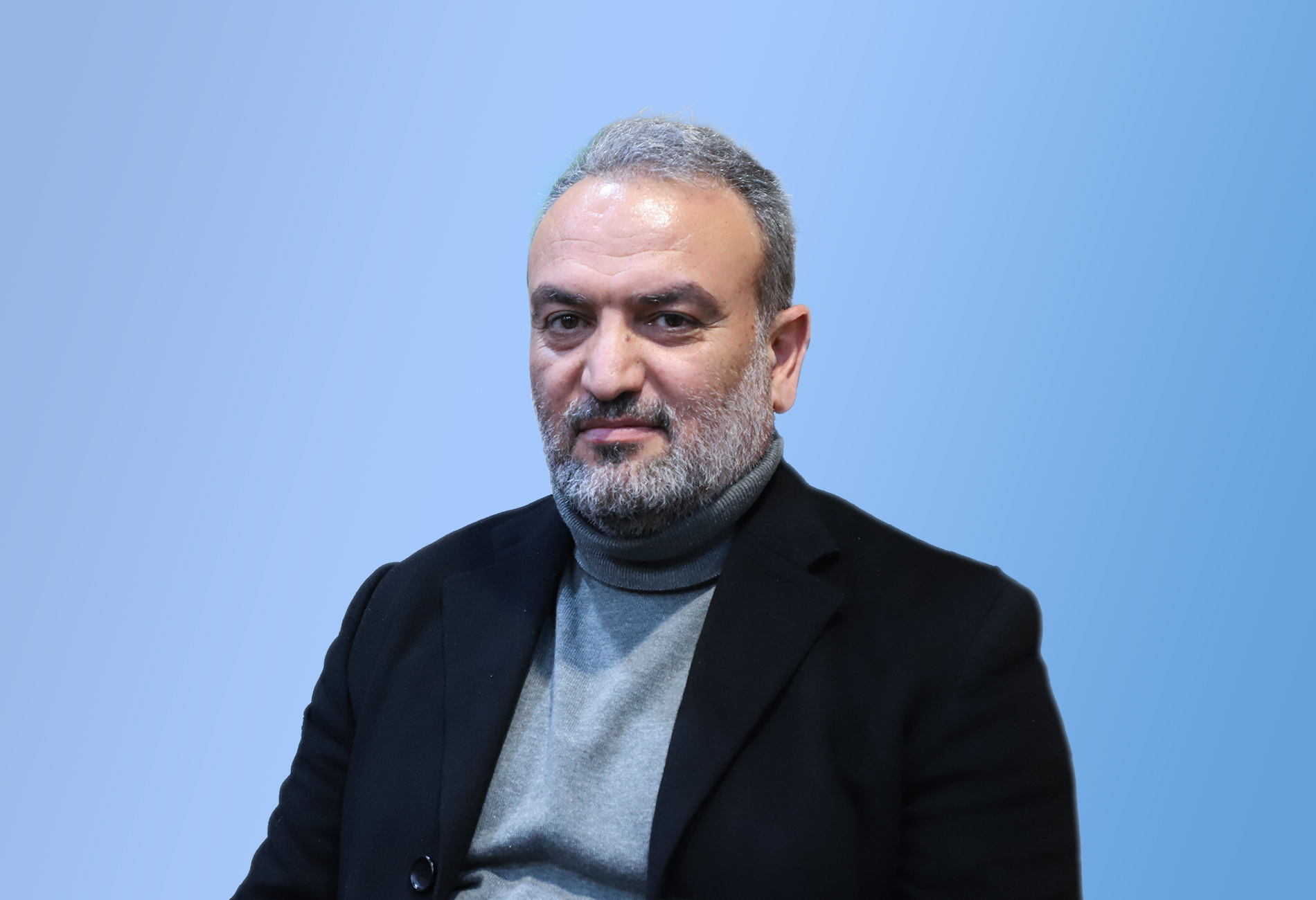 حسین  سعیدی سیرایی  - عضو